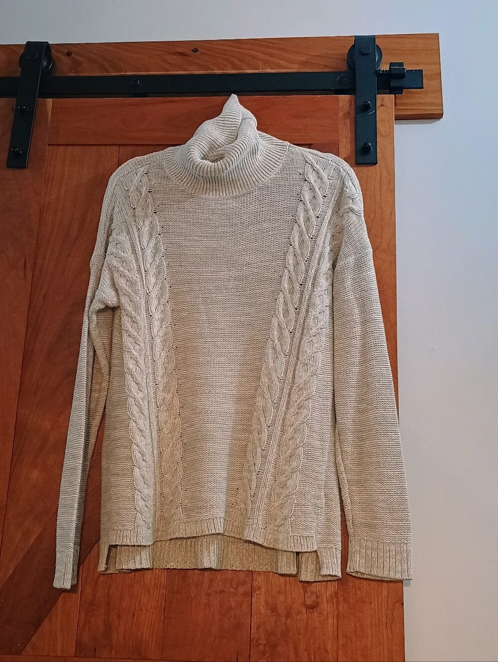 Old Navy Turtleneck Sweatshirt XL